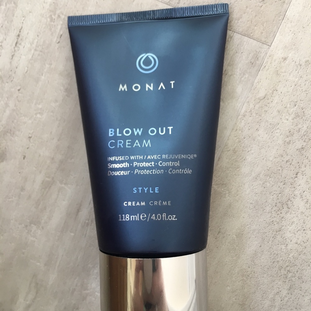 Monat Blow-out Cream